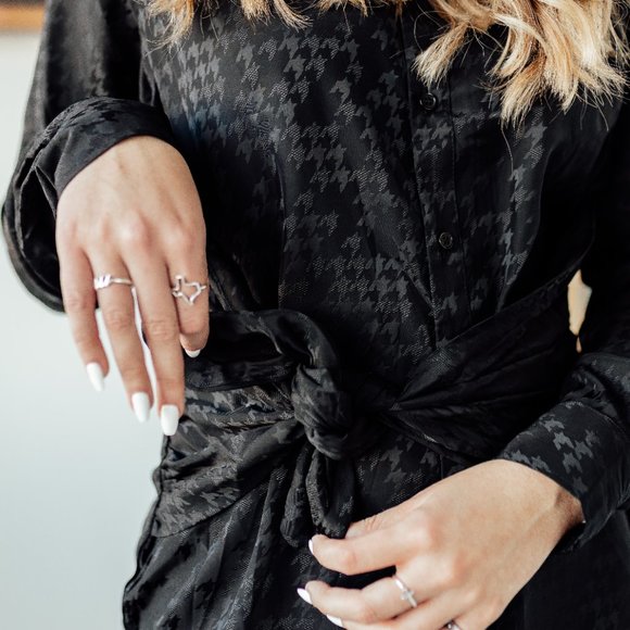 Storia Monochromatic Houndstooth Mini Dress - Picture 6 of 9